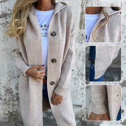 Cardigan da donna con cappuccio e bottoni